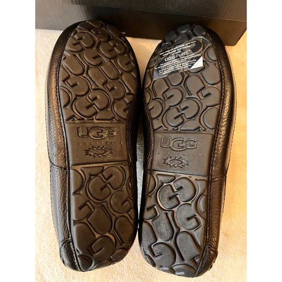 UGG Pure Ascot Mens Pebble Black Leather Sheepskin Slipper Size 8 US New in Box main image 14